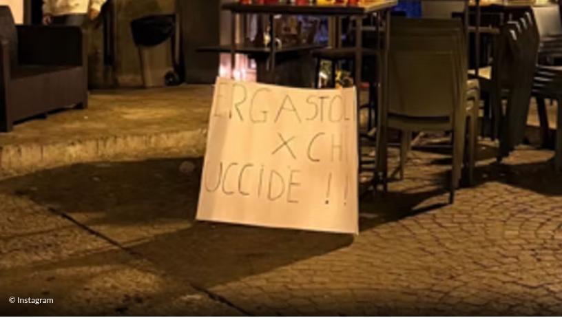 Omicidio a Palermo, cartello nel luogo del delitto di Paolo Taormina: "Ergastolo per chi uccide"