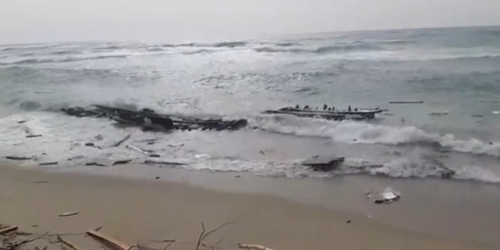 Sono oltre 1.000 le persone migranti disperse nel mar Mediterraneo per la tempesta Harry