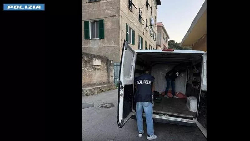 Traffico di migranti tra Tunisia e Italia: dieci arresti